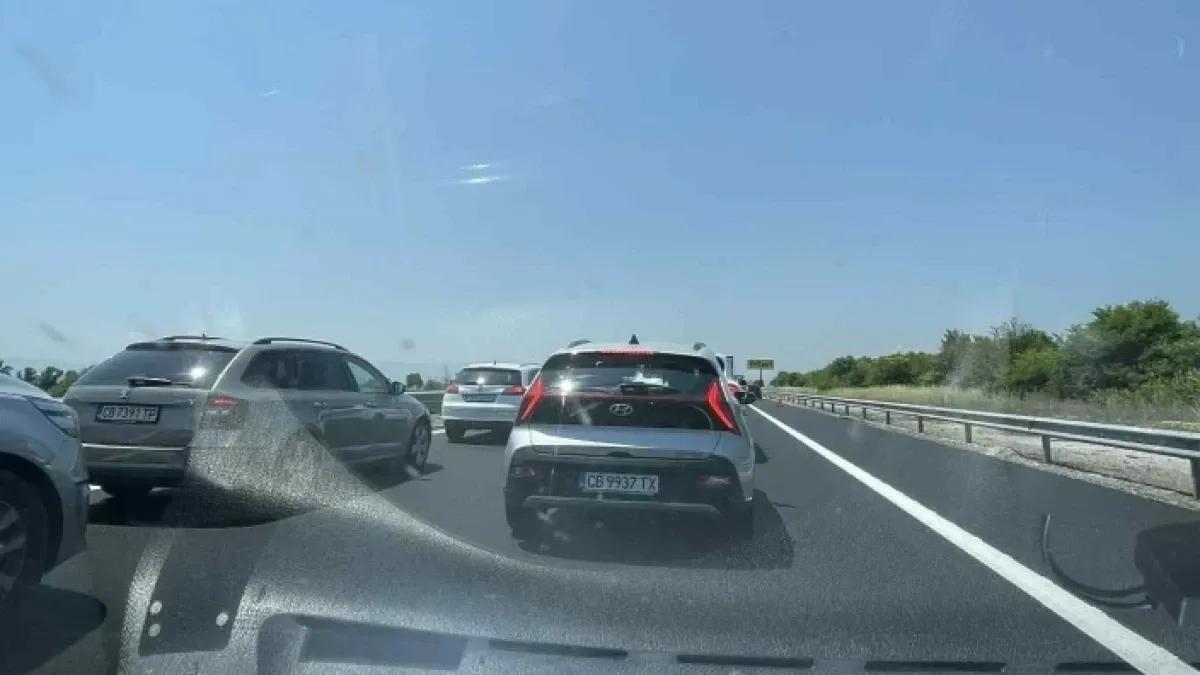 Извънредно: Катастрофа блокира АМ "Тракия" край Пазарджик в посока София