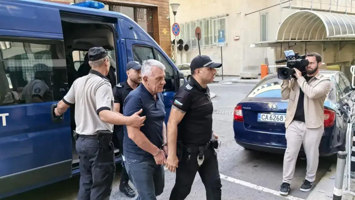 СДЕЛКА С ПРОКУРАТУРАТА: Паскал призна вина по митническото дело и се размина с условна присъда