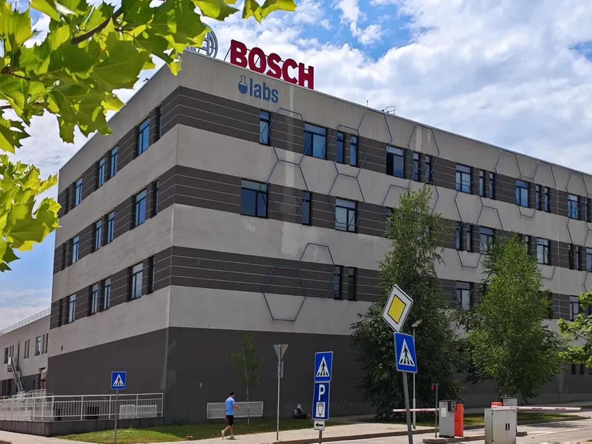 Край на една ИТ ера: Bosch закрива инженерния си център в София, 670 програмисти остават без работа