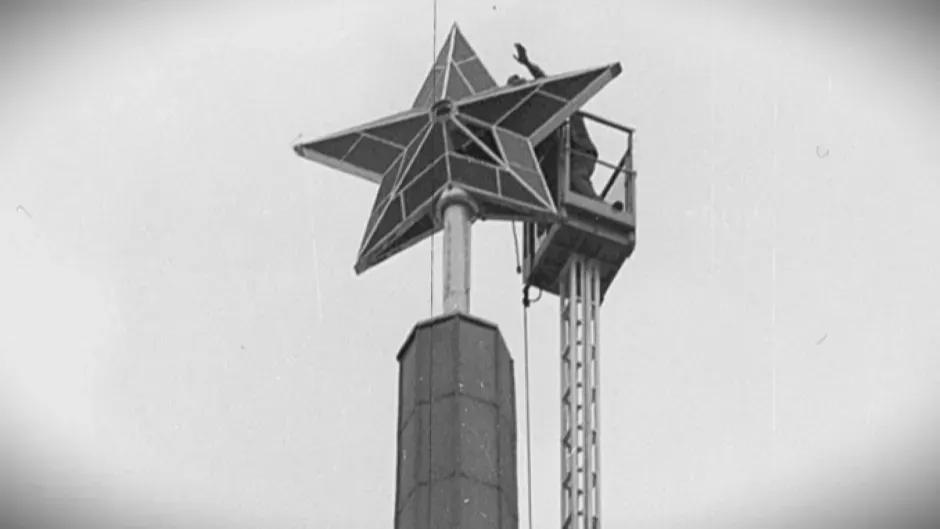 България отбелязва 36 години от падането на комунистическия режим