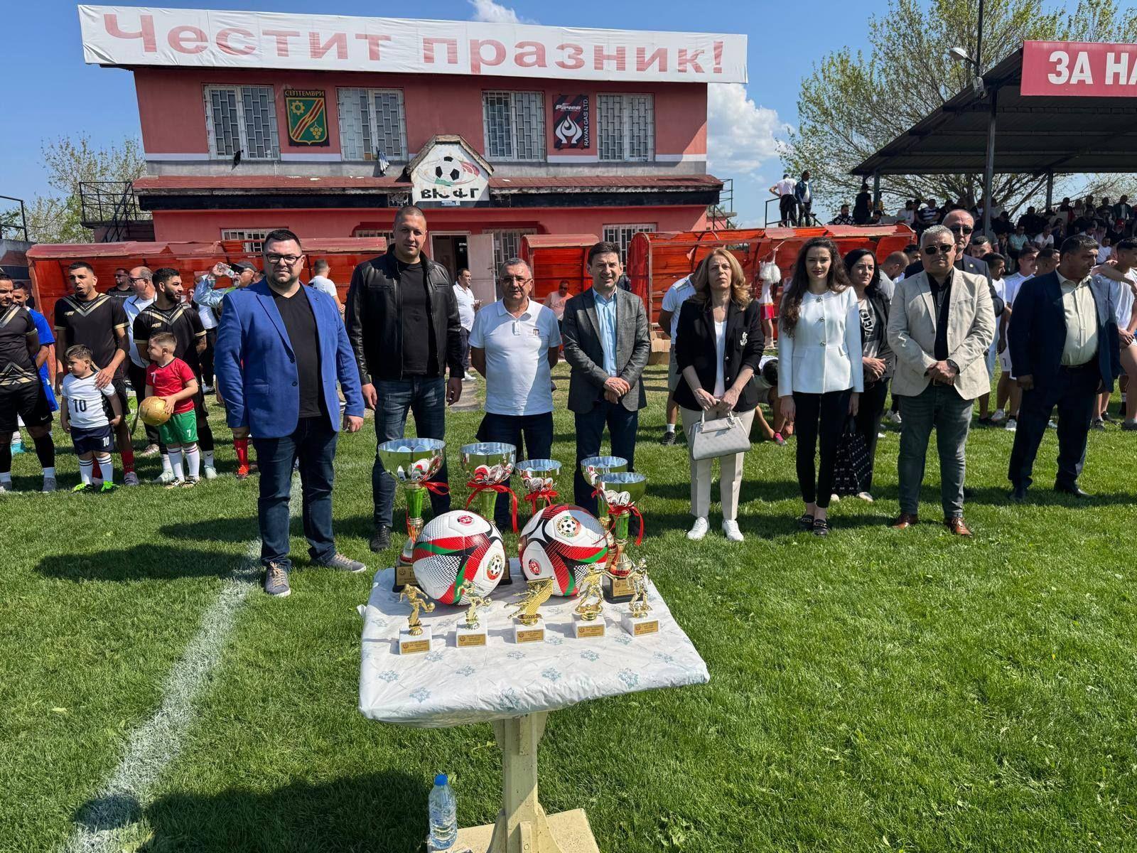 Халил Летифов откри традиционния ромски футболен турнир в Септември