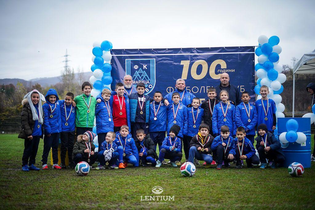 Белово празнува 100 години футбол!