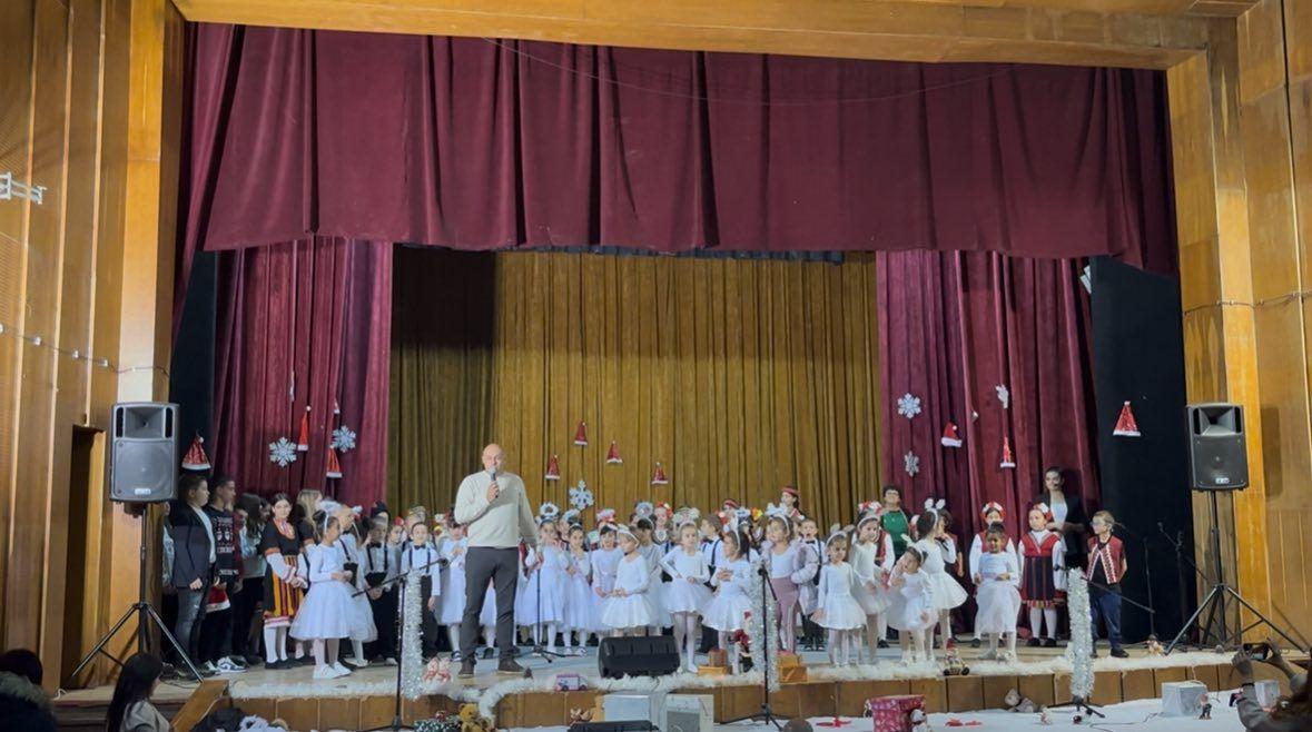 Инж. Стойко Стефанов: „Магията на Коледа“ обедини Белово в дух на традиции и празник