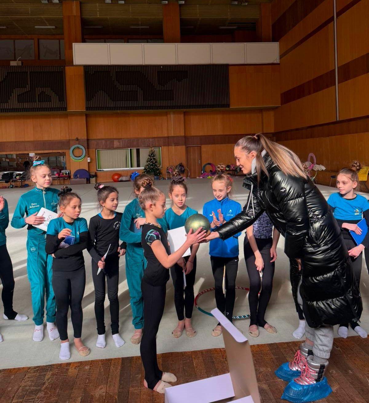 Отлично представяне на Дари  на лагер–сбор „Бъдещи звезди“