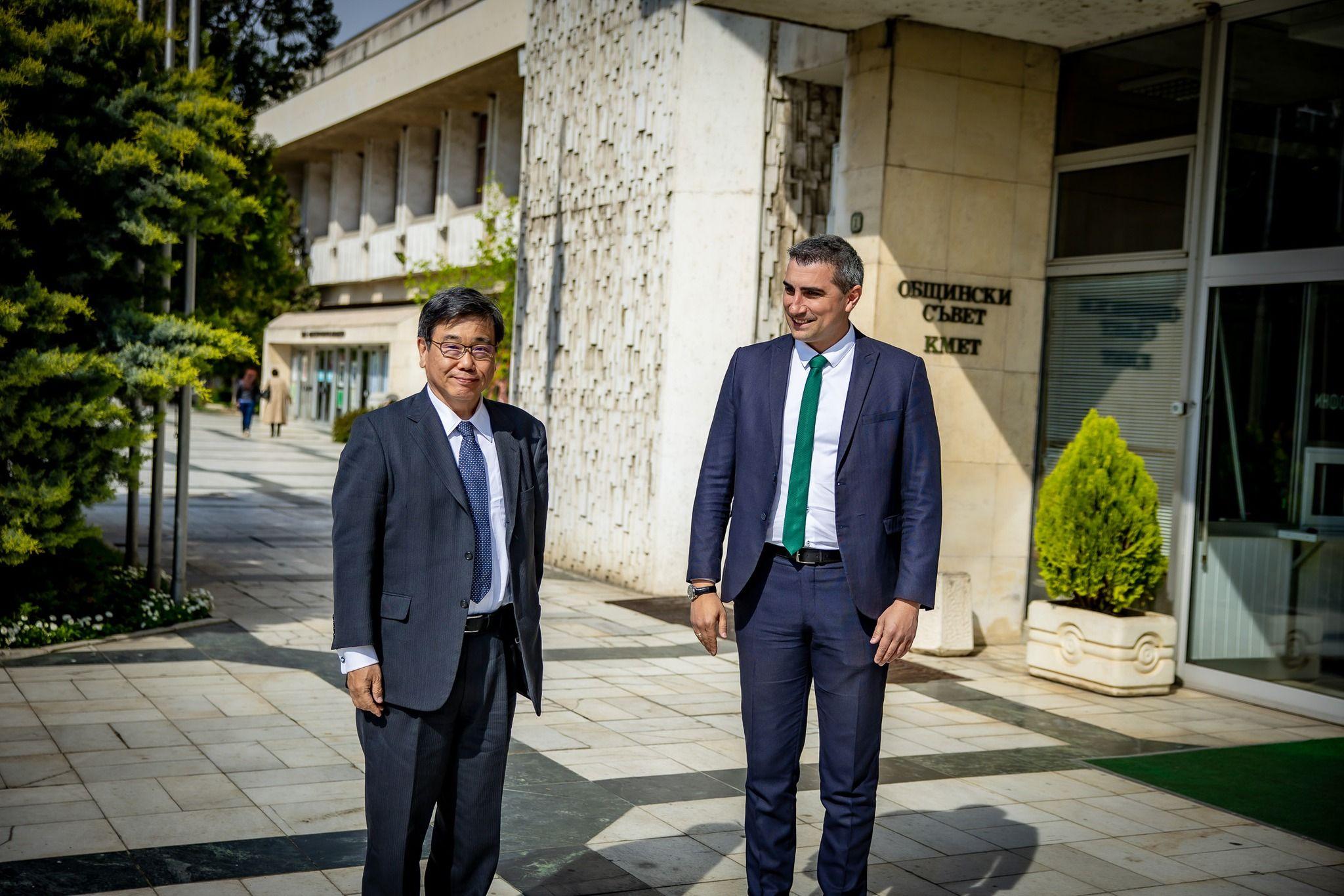 Кметът Петър Куленски посрещна Негово Превъзходителство Чикахиса Суми