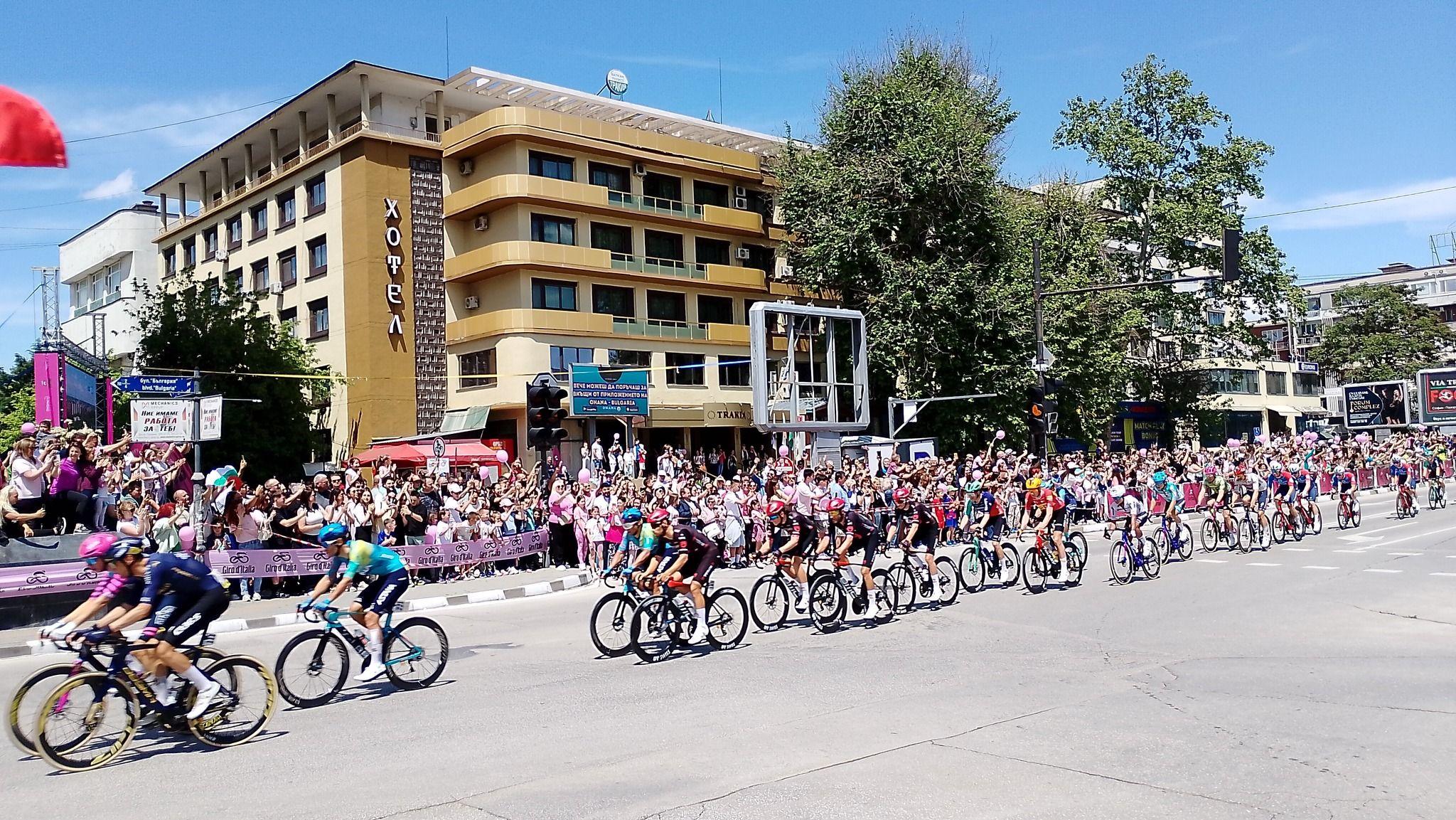 Пазарджик на световната сцена: градът, който посрещна Giro d’Italia със сърце, дух и достойнство! Организация на световно ниво от Община Пазарджик