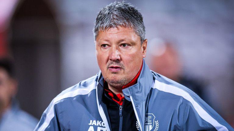 Любослав Пенев води тежка битка за живота си в Германия