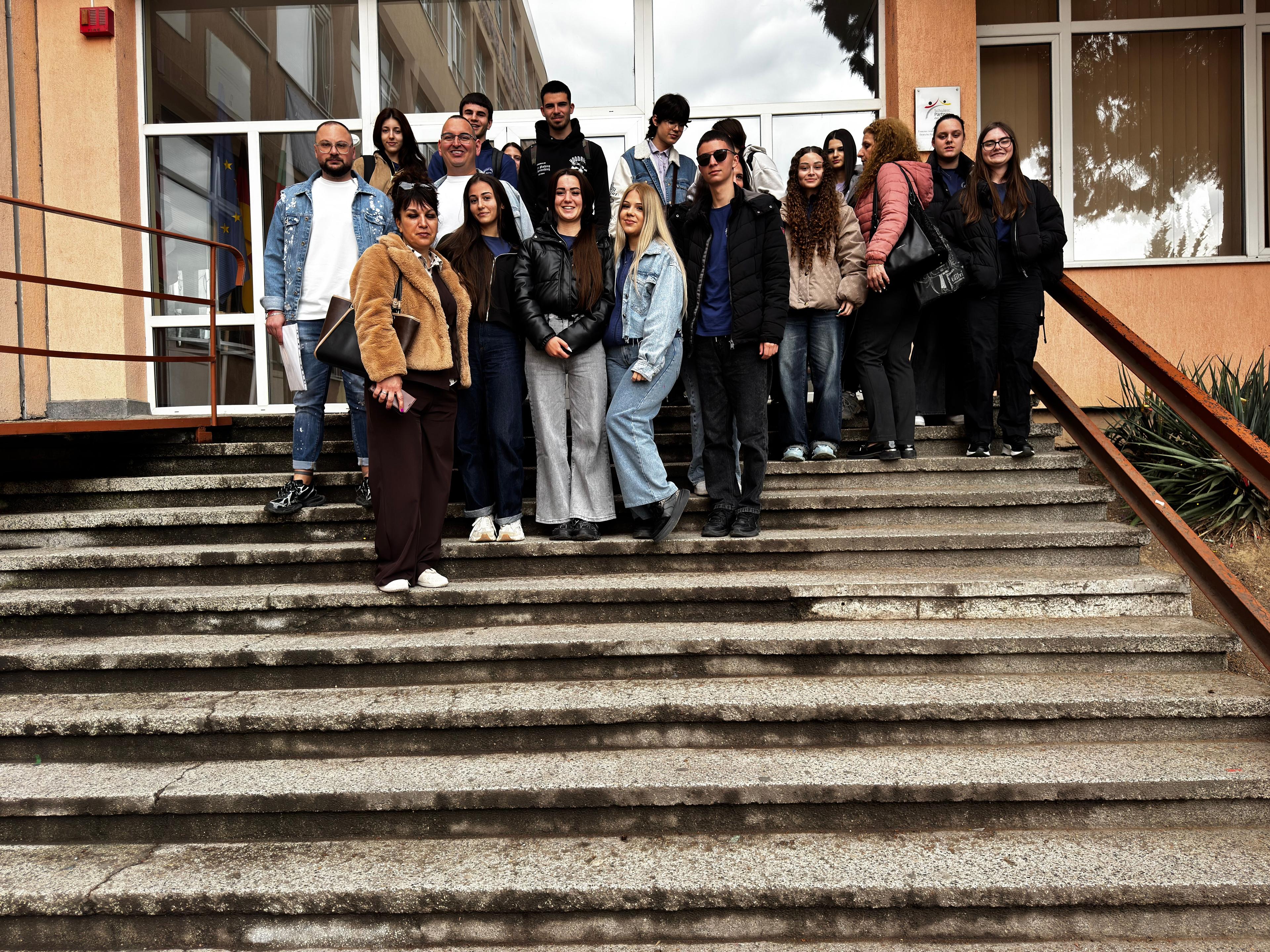 Полезен урок за здраве и бъдеще: ученици от Пазарджик с важни знания и вдъхновение