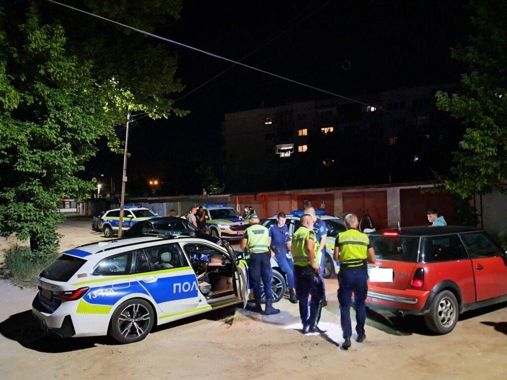 Акция срещу шумни автомобили и гонки в Панагюрище: Спряха 10 коли от движение