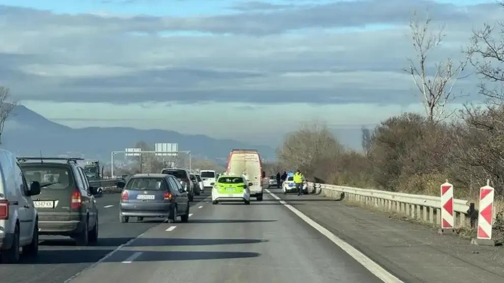 Извънредно: Катастрофа блокира движението по АМ „Тракия“  СНИМКИ