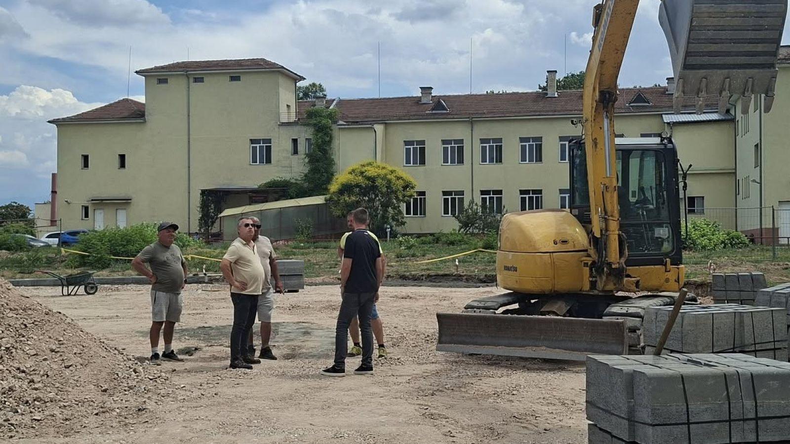 Добра новина за Пазарджик: МБАЛ-Пазарджик е на крачка от реализирането на един от най-важните си инфраструктурни проекти – изграждането на болнично вертолетно летище