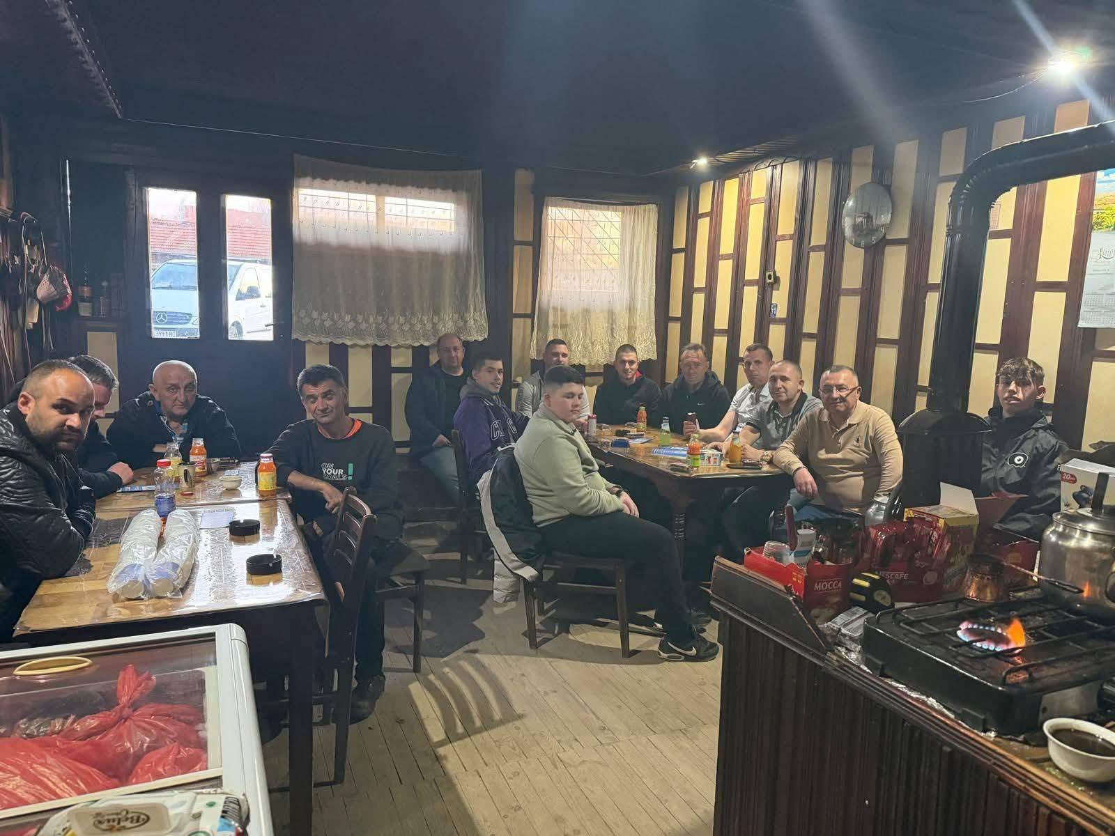 В диалог с хората: ДПС-Пазарджик срещна подкрепата на младите в село Алендарова