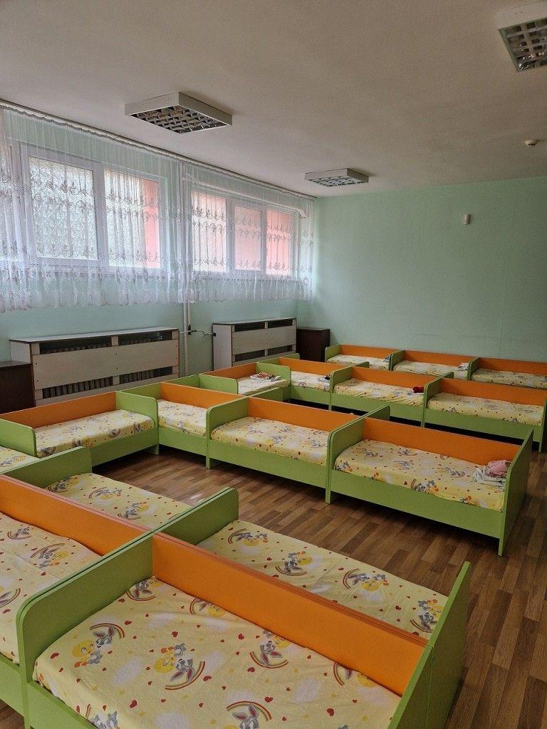 Намаляват местата и децата в детските ясли в област Пазарджик