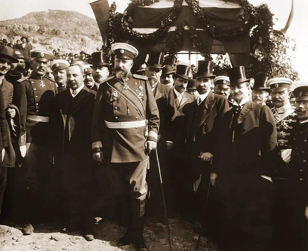 България отбелязва 118 години от обявяването на Независимостта